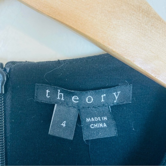 Theory Haddie C a line dress with lambskin skirt and detail. Size 4 - Picture 5 of 7